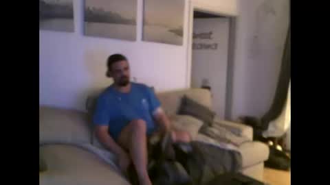 Dennis2Menace online show from April 2026 12:44:01 AM