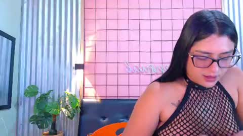 Princess Mensia online show from July 2026 02:13:01 PM