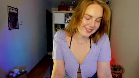 Snapshot of meow_k1tty chatting on June 2026 06:40:02 AM Flora Next stream November 17th at 6 GMT online show from June 2026 06:40:02 AM