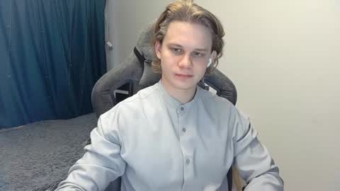 Snapshot of meow_mickey chatting on December 2024 04:31:02 AM Mickey online show from December 2024 04:31:02 AM