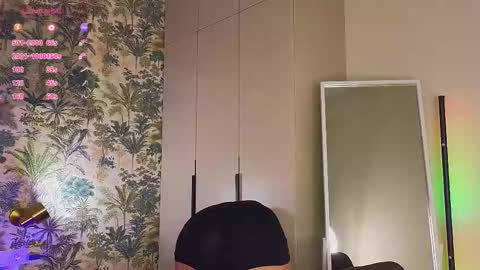 Snapshot of meowbaaby chatting on February 2026 12:52:02 AM Jenn online show from February 2026 12:52:02 AM