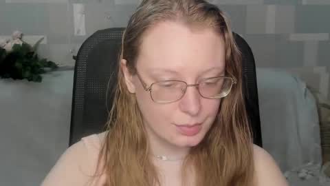 meowcr online show from April 2026 10:04:01 PM