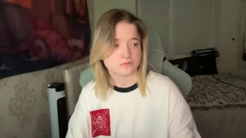 meowme online show from January 2025 01:47:02 AM