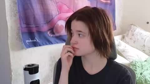 meowme online show from October 2025 07:05:02 AM