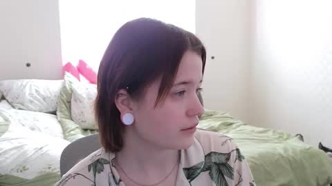 meowme online show from November 2025 07:51:01 AM