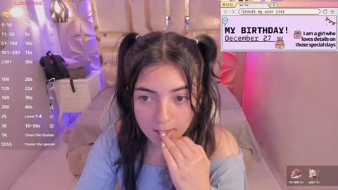    online show from December 2024 07:27:02 PM
