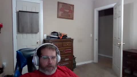 mercer1977 online show from December 2025 07:20:01 PM