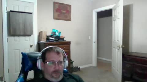 Snapshot of mercer1977 chatting on July 2026 11:38:01 AM mercer1977 online show from July 2026 11:38:01 AM