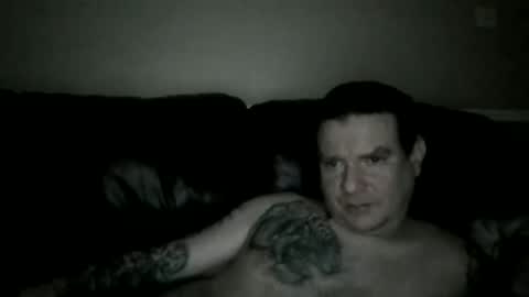 ezio online show from October 2025 08:44:01 PM