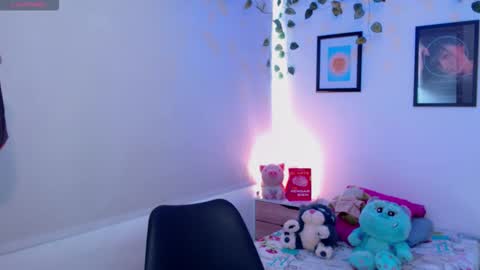 Merilyn  online show from October 2025 07:47:01 PM