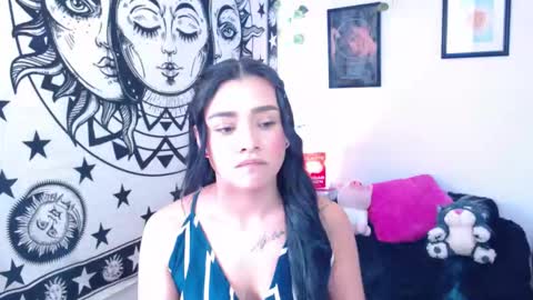 Merilyn  online show from October 2025 08:10:01 PM