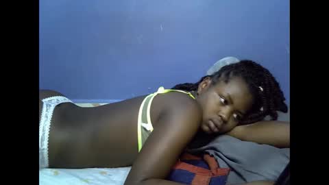 merlin_queen online show from November 2025 06:13:01 AM