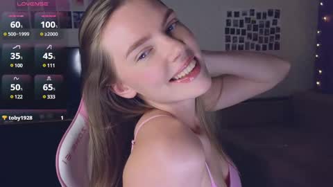 Snapshot of merry_dancers_ chatting on January 2025 07:17:02 PM Susan online show from January 2025 07:17:02 PM