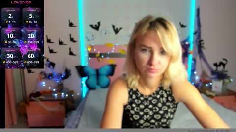 Snapshot of merymidnight chatting on October 2025 06:03:02 AM merymidnight online show from October 2025 06:03:02 AM