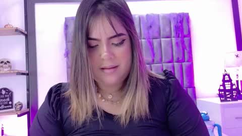 Mery Stone online show from October 2025 04:57:02 AM