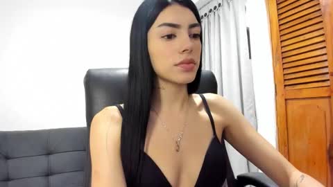 Snapshot of merysummer chatting on October 2025 08:16:02 PM Mery Summer online show from October 2025 08:16:02 PM