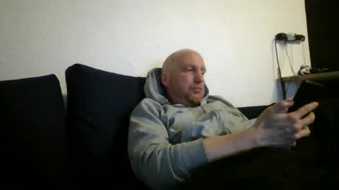 metaller123456 online show from March 2026 08:01:01 PM