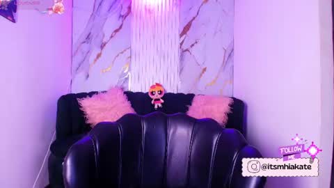 Snapshot of mhia_kate chatting on June 2026 12:22:01 PM Mhia Kate online show from June 2026 12:22:01 PM