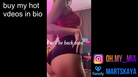 Mia Martskaya online show from November 2025 09:32:01 AM