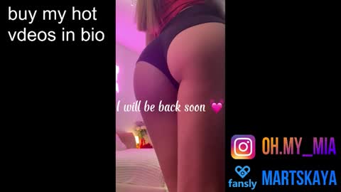 Mia Martskaya online show from December 2025 07:03:01 AM