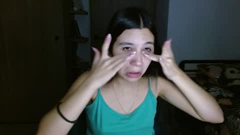 Mia online show from April 2026 03:35:02 AM