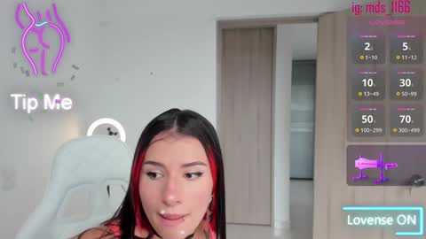 Mia adams  online show from January 2025 06:07:01 PM