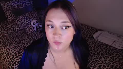 mia online show from March 2025 02:17:01 AM