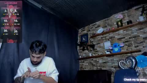 Snapshot of mia_and_vincentt chatting on May 2026 03:15:01 AM Mia and vincentt model indepent online show from May 2026 03:15:01 AM