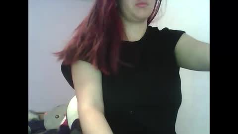 mia_berris online show from May 2026 04:57:01 PM