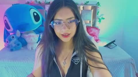 Snapshot of mia_bnnyy chatting on October 2025 08:40:02 PM mia_bnnyy online show from October 2025 08:40:02 PM