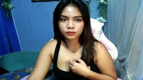 Mia online show from January 2026 08:02:02 PM