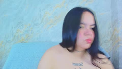 Mia  online show from March 2026 12:05:02 PM