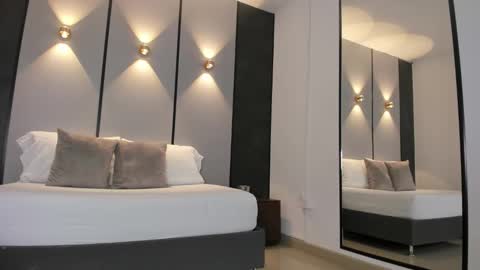 M I A  online show from March 2026 02:18:02 AM