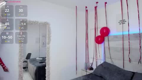 mia_corner online show from February 2026 06:42:01 AM