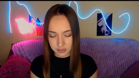 mia_cutie77 online show from September 2025 09:32:02 AM