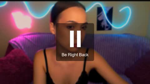 mia_cutie77 online show from September 2025 10:09:01 AM