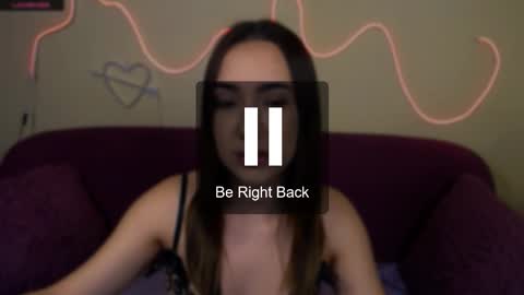 mia_cutie77 online show from December 2025 12:21:02 PM