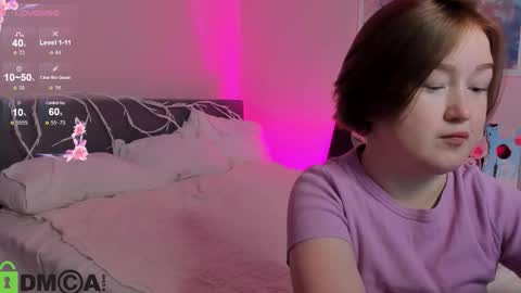 Mia online show from October 2025 02:34:01 AM