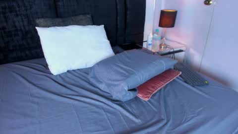 MIA online show from January 2025 01:00:01 AM