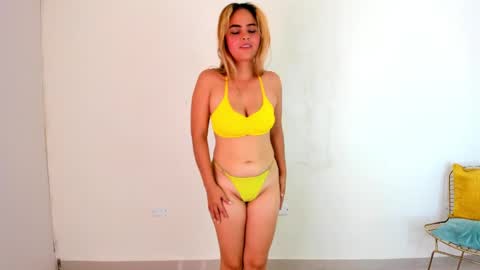Mia online show from January 2025 02:27:02 AM