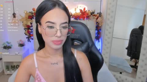    online show from December 2024 01:03:01 PM