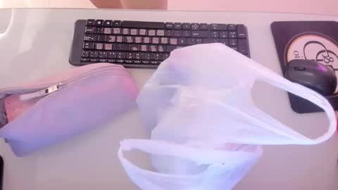    online show from November 2025 12:20:01 PM