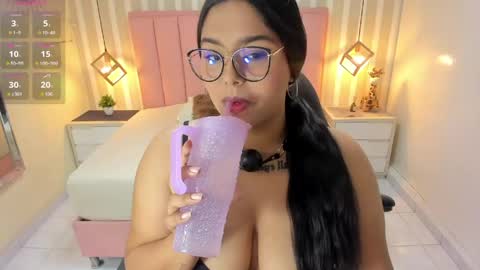 Naomi online show from April 2026 12:19:02 PM