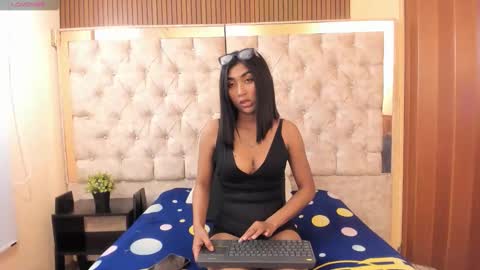 Snapshot of mia_konor06 chatting on May 2026 10:56:01 AM Mia. online show from May 2026 10:56:01 AM