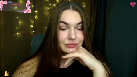 mia_lemm online show from November 2025 08:46:01 AM