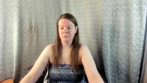 mia_lores online show from February 2026 09:02:01 AM