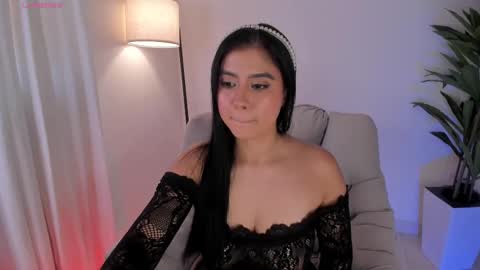 MIA LOVE   online show from November 2025 05:44:01 PM