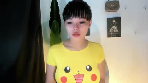 M I A online show from April 2026 01:35:01 PM