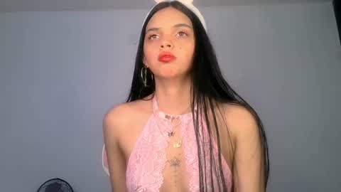 mia lucy 21 online show from June 2026 04:50:02 AM