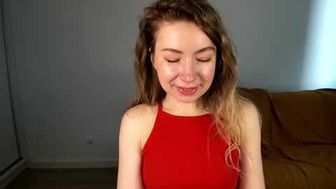 Mia online show from April 2026 07:04:01 AM